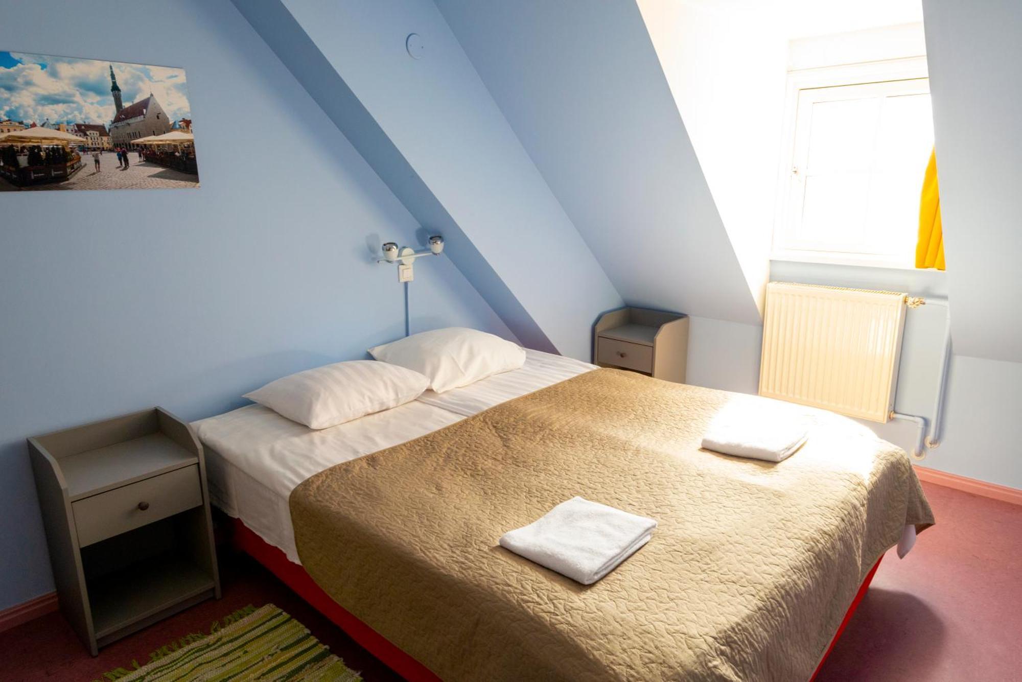 Guest house 16Eur - Old Town Munkenhof 2*